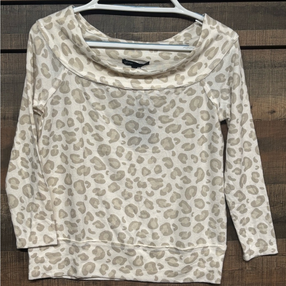 Gibson From Nordstrom Oatmeal Women’s Leopard Print Top Petite XXS NWT